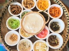 -包整·丝娃娃(一览甲秀楼风景店)