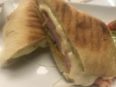 -Bracket Coffee(银河SOHO店)