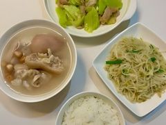 -臻爱住家月嫂育儿嫂(万达店)