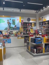 -乐高授权专卖店(中关村领展店)