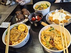 -W COLLECTIVE  DESSERT SHOP