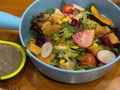 -米德维奇俄式西餐厅(西六道街店)