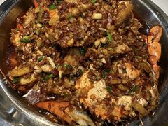 -凤凰路何眼镜香辣蟹(花果园店)