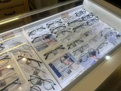 -康利眼镜·蔡司战略合作店(龙泉书房店)