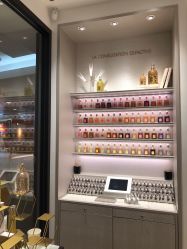 -法国娇兰精品店