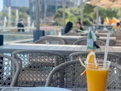鲜榨橙汁-MONICH牛排融合餐厅(和义大道购物中心店)