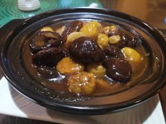 香菇焖板栗-云来居素食馆(东门店)