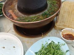 -老北京热气涮羊肉·小龙虾·烤鱼(呼玛路店)