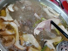 黑山羊肉-老石黑山羊毛驴肉火锅(金凯广场店)