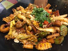 -拿渡麻辣香锅(银泰创意城店)