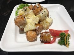 菠萝油条虾-鹿港小镇(金虹桥国际中心店)