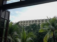 -亚龙湾喜来登·美景台大堂吧