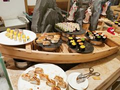 -大中华希尔顿酒店-念自助餐·嗨啤·小龙虾
