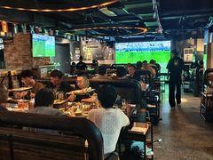 -麦凯伦烧烤·精酿超级工厂店(金桥总店)