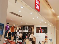 -优衣库(上海金桥国际商业广场店)