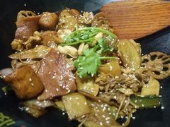 -拿渡麻辣香锅(银泰创意城店)