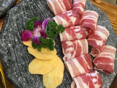 -万兴佳烤肉·长白山老味道(宏泰广场店)