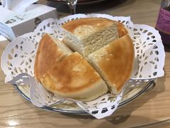 酸奶饼-斯琴阿妈蒙古餐厅(新城店)