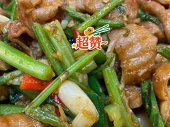 干锅肥肠-合合春饼·酱骨·东北菜(潘家园店)