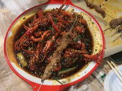 -郑记•不夜城烧烤•龙虾•虾蟹(黄鹤楼店)