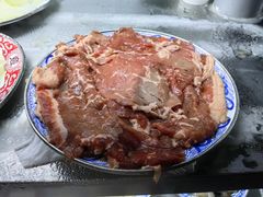 -乳仔牛牦牛汤锅 烤羊排(松潘古城店)