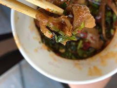 无骨鸡爪-钢管厂五区小郡肝串串香(南山店)