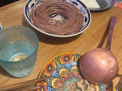 -洱火云南酸菜牛肉火锅(石景山当代商城店)