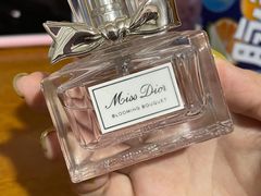 -Dior迪奥(上海世茂广场店)