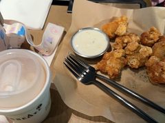 -J Create城市露营咖啡·简餐·宠物(上海动物园店)