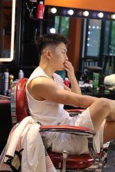 -鸿運 BARBER SHOP男士理发馆