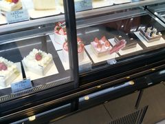 面包甜点陈列柜-米旗(承德店)