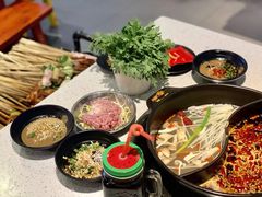 -钢管厂五区小郡肝串串香(南山店)