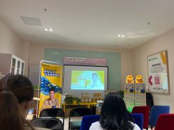 -孩子王(塘沽滨海万达店)