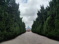 -上海市龙华烈士陵园