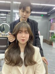 -藤野造型烫发染发