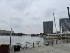 -翠山·映月湖景餐厅(映月湖公园店)