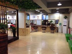 -镁连社·美联社