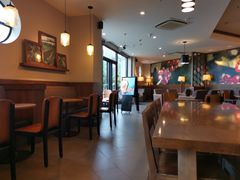 大堂-星巴克(无锡百联奥特莱斯店)