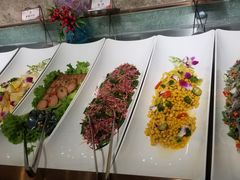 -九寸花汀海鲜烤肉自助(中东迪克店)
