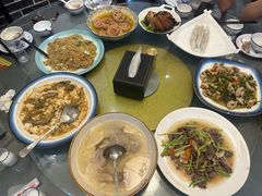 -新泉小傅美食(国贸天琴湾天境店)