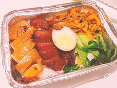 -新大咀港式茶餐厅(宝山万达店)