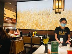 大堂-遇见湘·地道湖南菜(云门店)