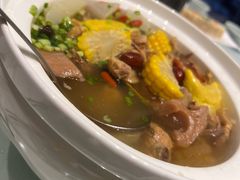 -江城小馆陕南妈妈菜·全球旅行餐厅(钟楼店)