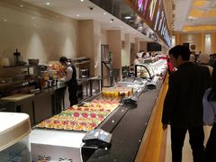 自助取餐区-白金汉爵大酒店-24小时餐厅