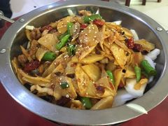 -溢心园香河肉饼总店