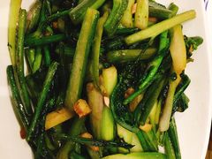清炒菜苔-黄泥岗·地道湖北菜(奥特莱斯店)