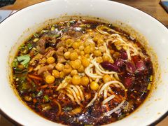 -麻婆婆白家肥肠粉(海岸城店)
