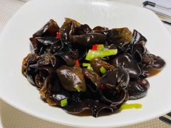 凉拌小木耳-渝信川菜(华盛店)