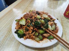 -样样红面馆