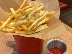-玛格萝妮比萨屋(四平店)